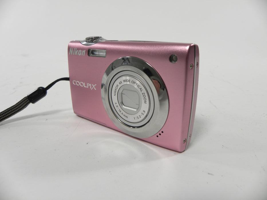 Nikon Coolpix S4000 Digital Camea (Parts Only)