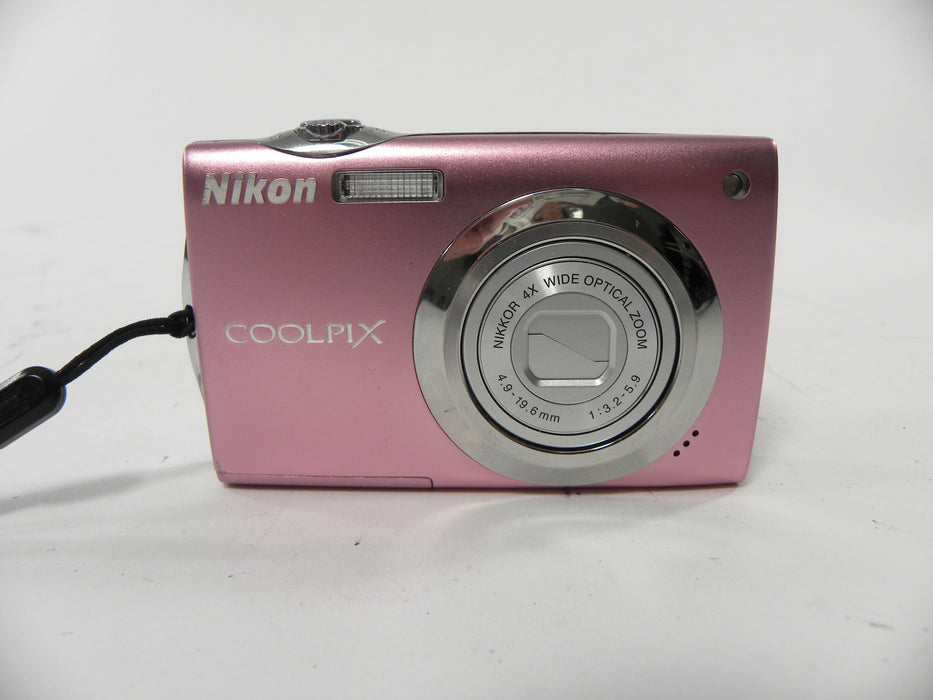 Nikon Coolpix S4000 Digital Camea (Parts Only)