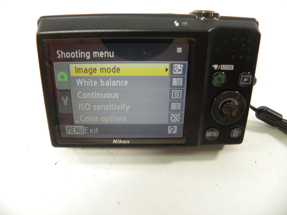 Nikon Coolpix S570 12.0mp Digital Camera