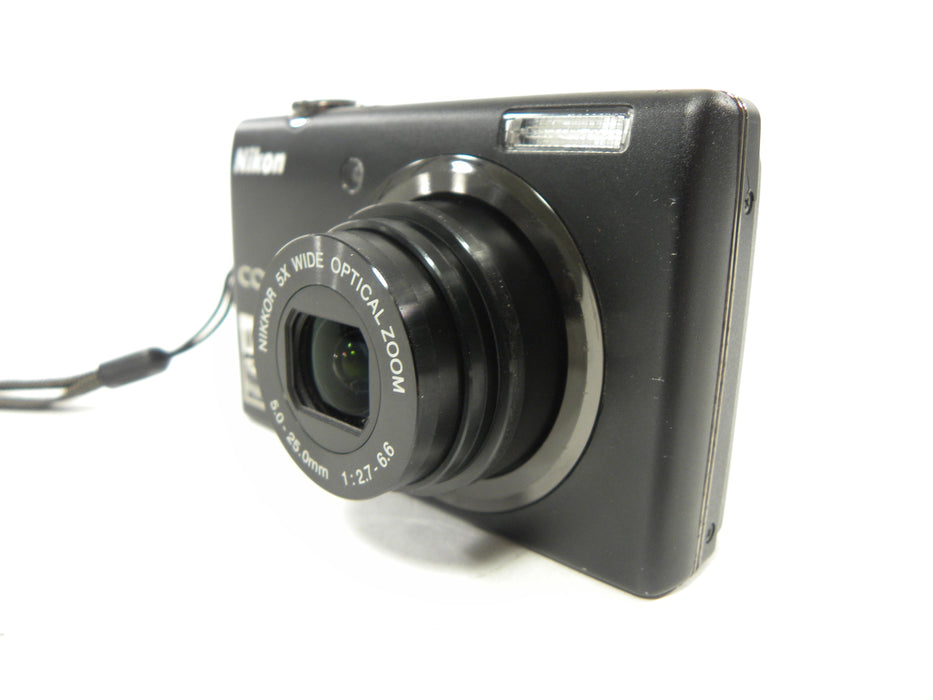 Nikon Coolpix S570 12.0mp Digital Camera