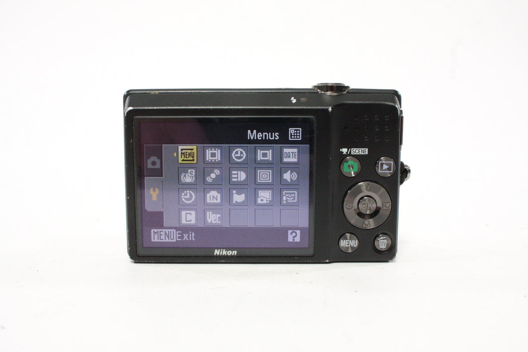 Nikon Coolpix S570 Digital Point-and-Shoot Camera 5x Zoom 12mp