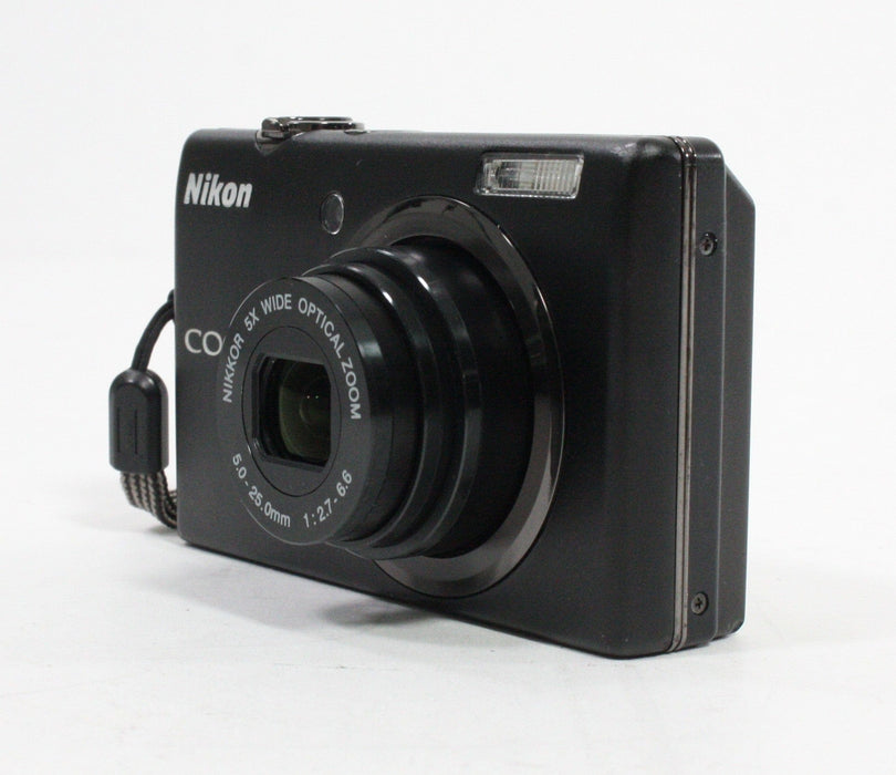 Nikon CoolPix S570 Point-and-Shoot Digital Camera 5x Zoom 12.0mp