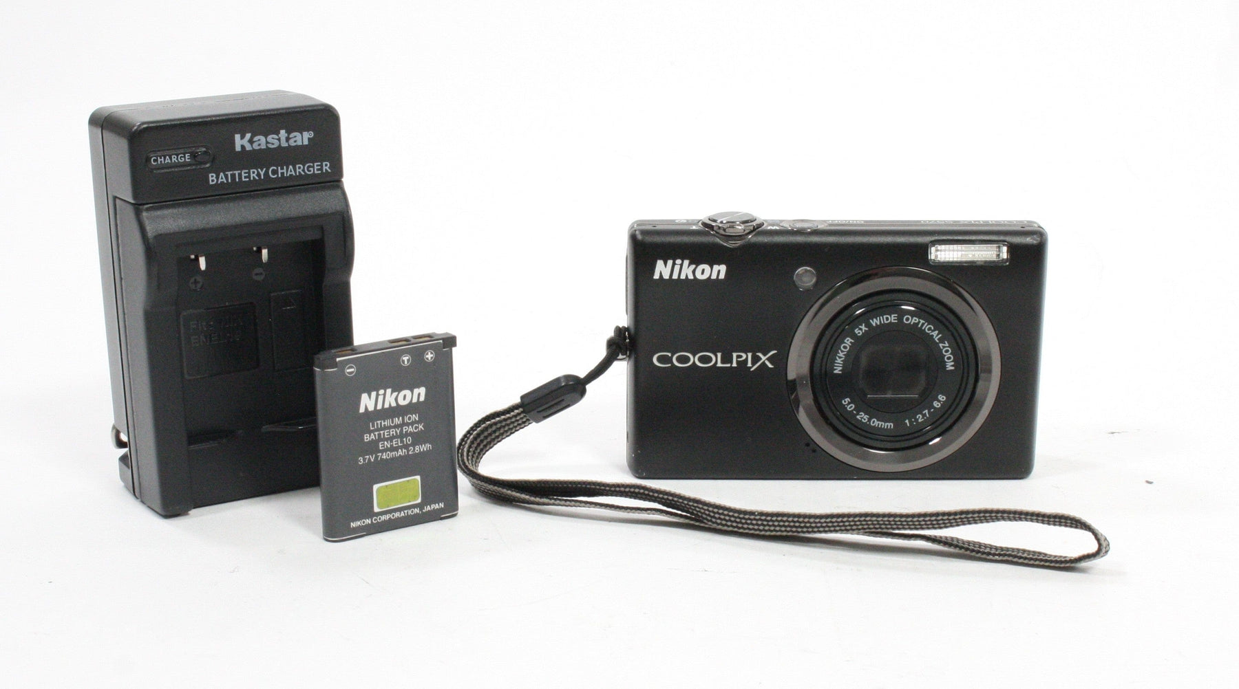 Nikon CoolPix S570 Point-and-Shoot Digital Camera 5x Zoom 12.0mp