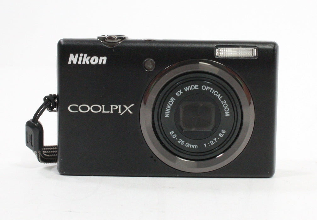 Nikon CoolPix S570 Point-and-Shoot Digital Camera 5x Zoom 12.0mp