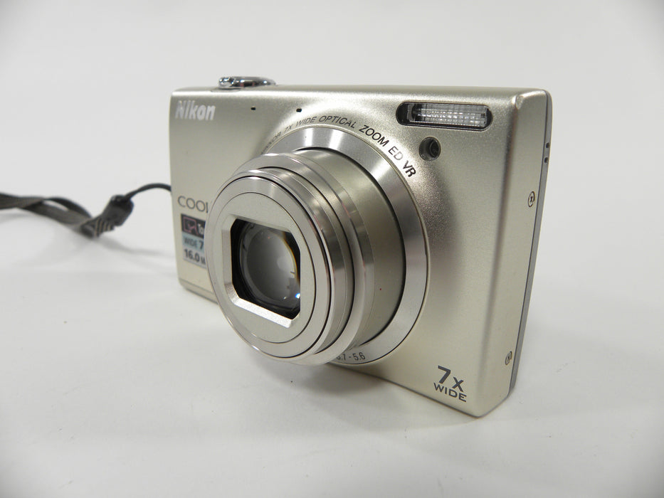 Nikon Coolpix S6100 16.0mp Digital Camera
