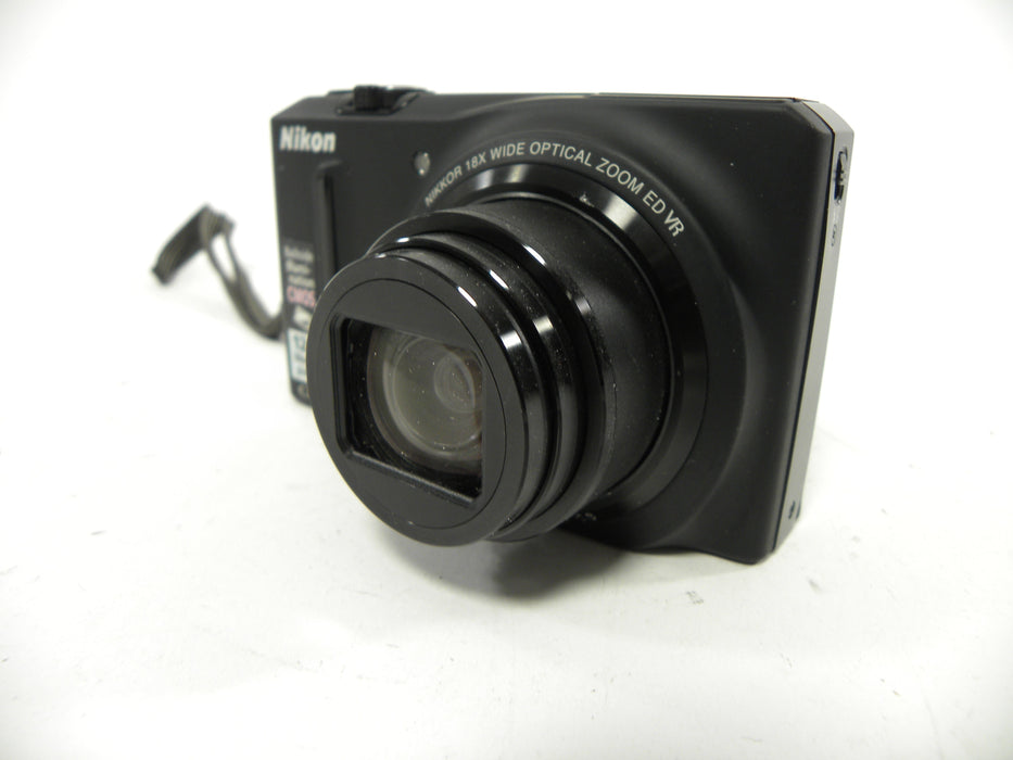 Nikon Coolpix S9100 12.1mp Digital Camera