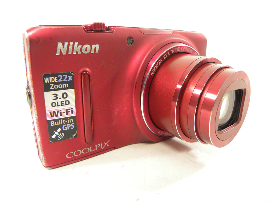 Nikon Coolpix S9500 18.1mp Digital Camera Full HD