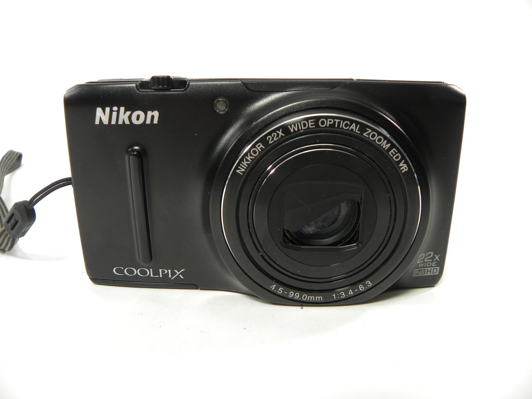 Nikon Coolpix S9500 Digital Camera (Parts Only)