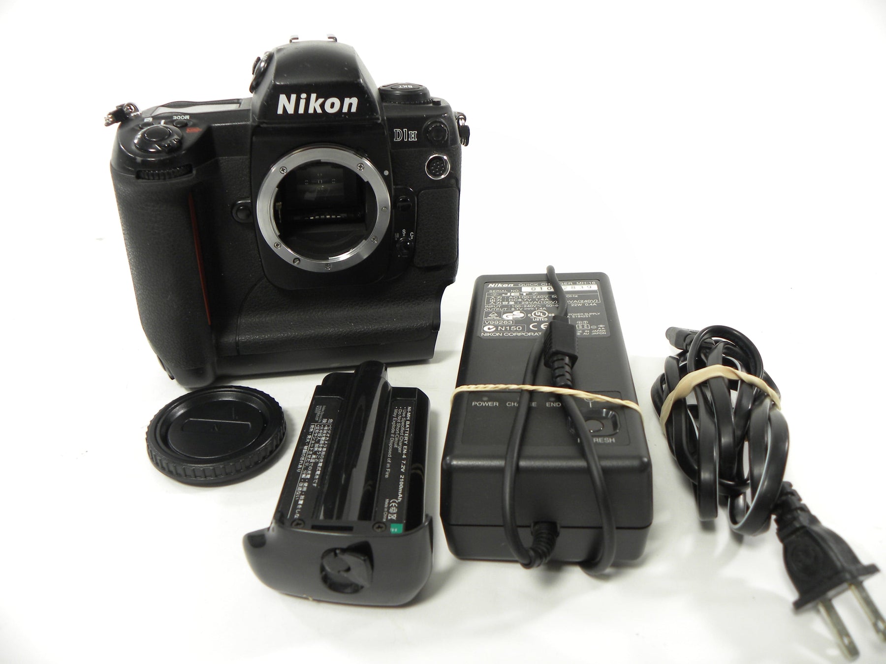 Nikon D1H 2.7mp Digital SLR Body Only Shutter Ct. N/A