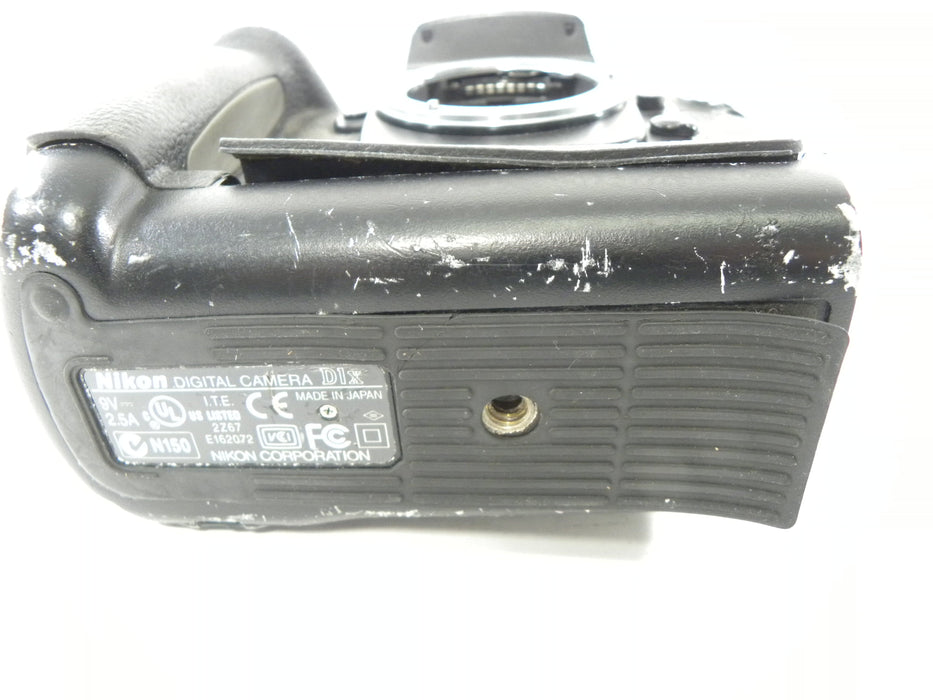 Nikon D1x 5.3mp Digital SLR Body Only