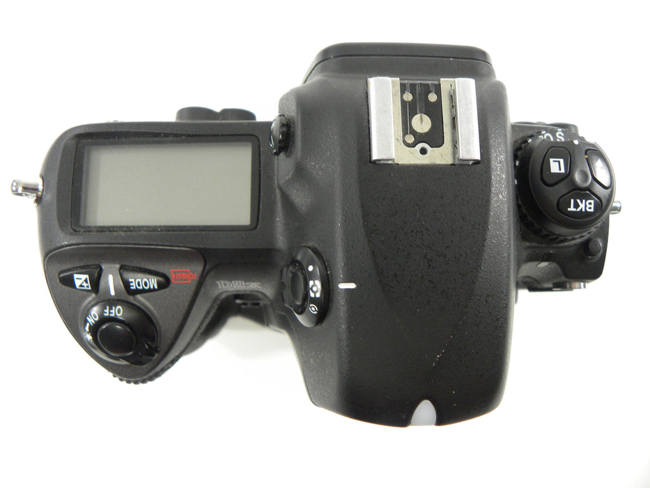 Nikon D2X 12.4mp Digital SLR Body Only Shutter Ct. 29,735
