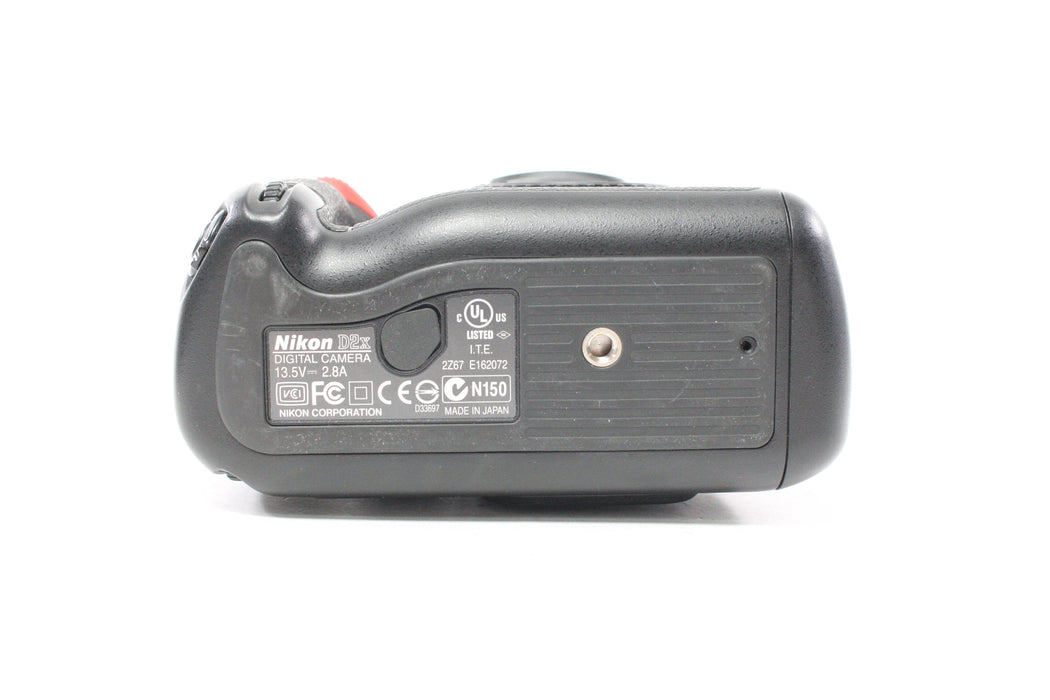 Nikon D2X DSLR Camera Body with Shutter Count 126,736