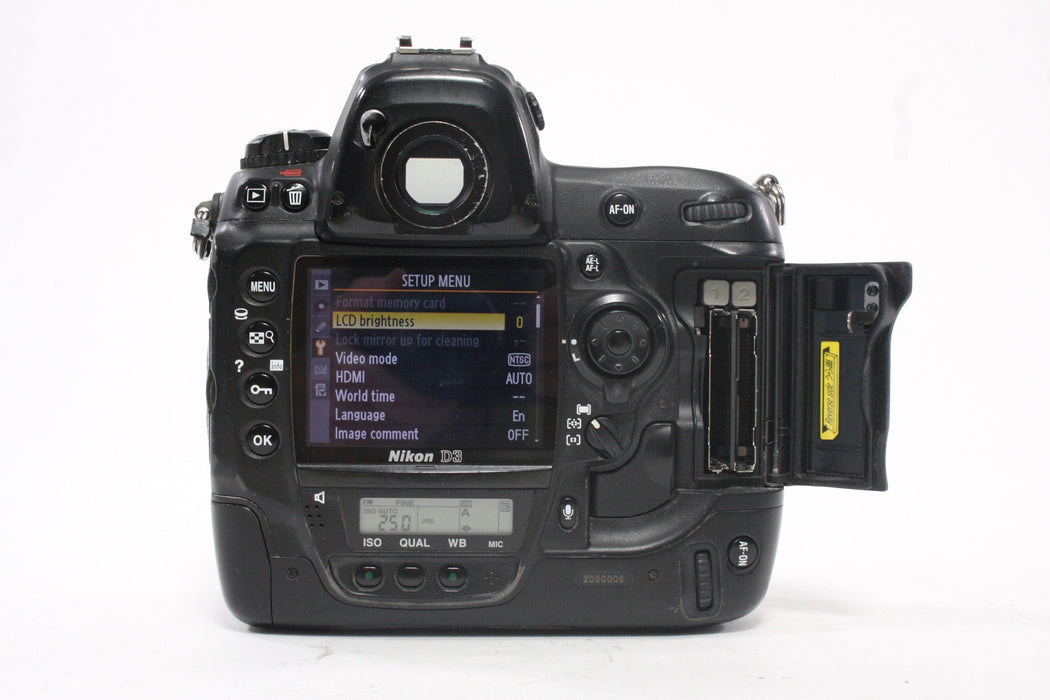Nikon D3 FX DSLR Camera Body with Shutter Count of 373,449