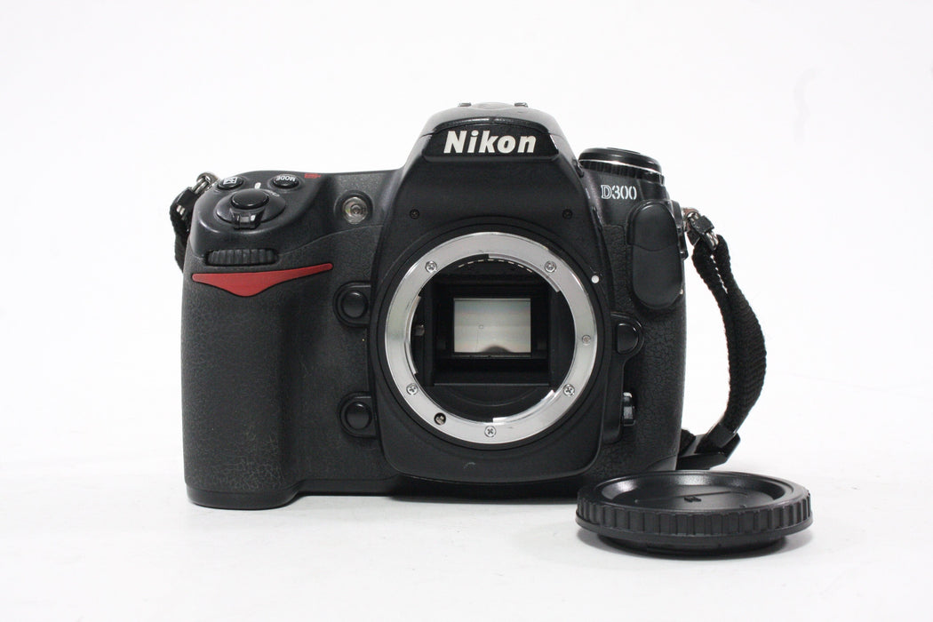 Nikon D300 DLSR Camera Body with Shutter Count 85,251