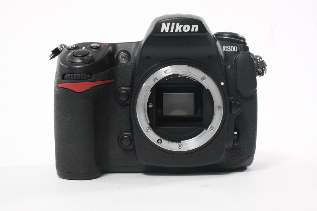 Nikon D300 DSLR Camera Body with Shutter Count 8,909 AS-IS