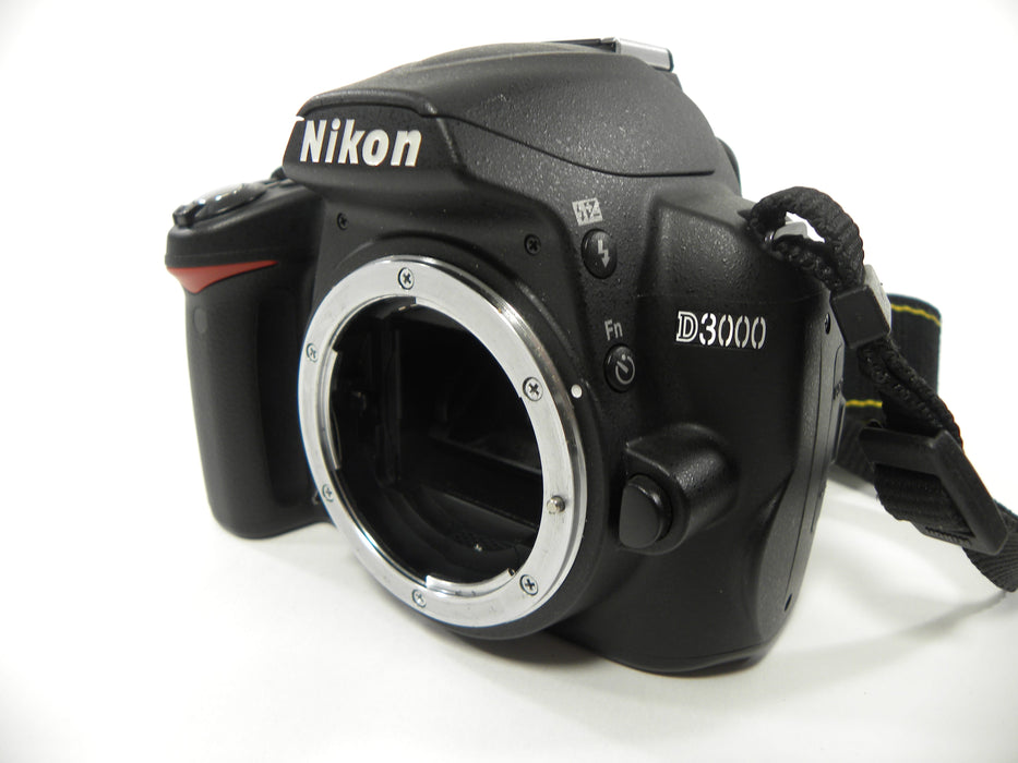 Nikon D3000 10.2mp Digital SLR Body Only Shutter Ct. 14,712