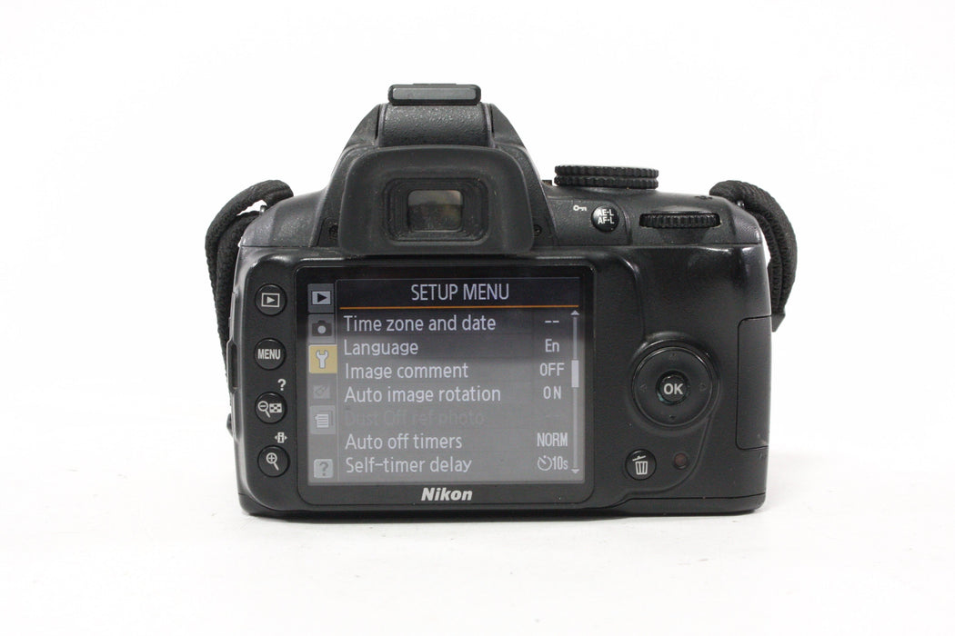 Nikon D3000 DSLR Camera with 18-35mm f/3.5-5.6G Lens with Shutter Count 3,088