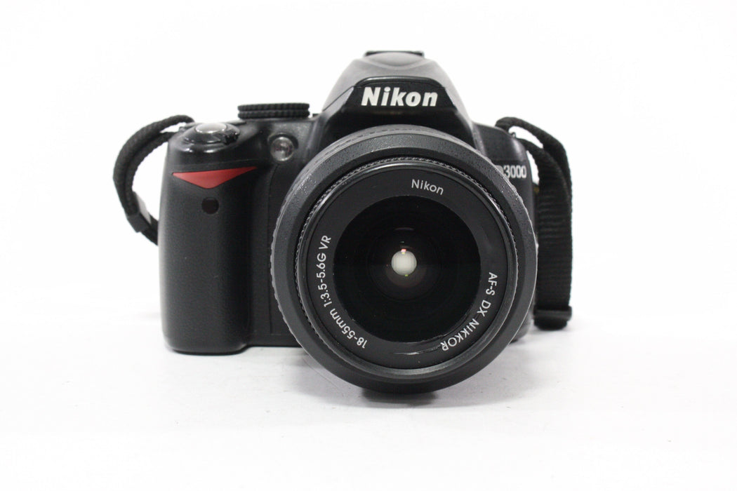 Nikon D3000 DSLR Camera with 18-35mm f/3.5-5.6G Lens with Shutter Count 3,088
