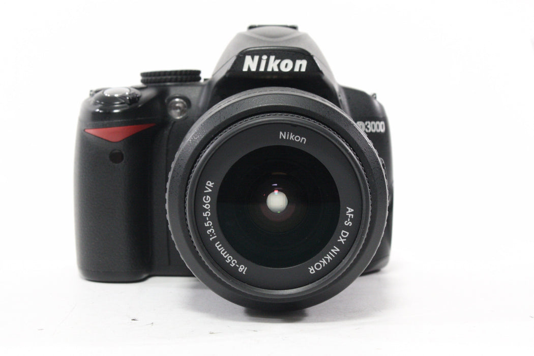 Nikon D3000 DSLR Camera with f/18-55 f/3.5-5.6 G Lens with a Shutter Count 9,964