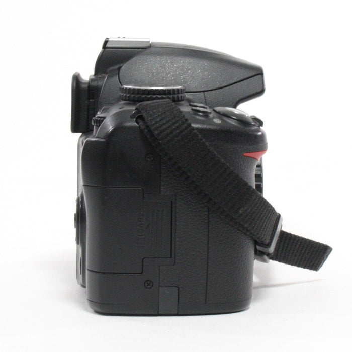 Nikon D3000 DSLR Camera with Shutter Count 6,569.  Body Only.