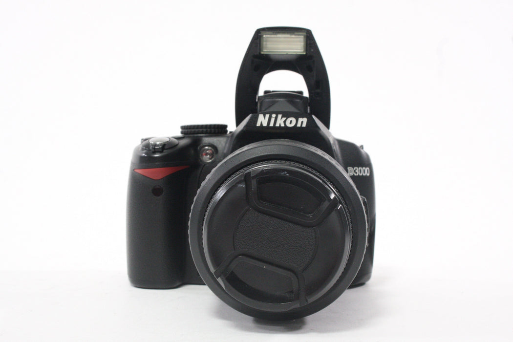 Nikon D3000 DSLR with 18-55mm f/3.5-5.6 G Lens