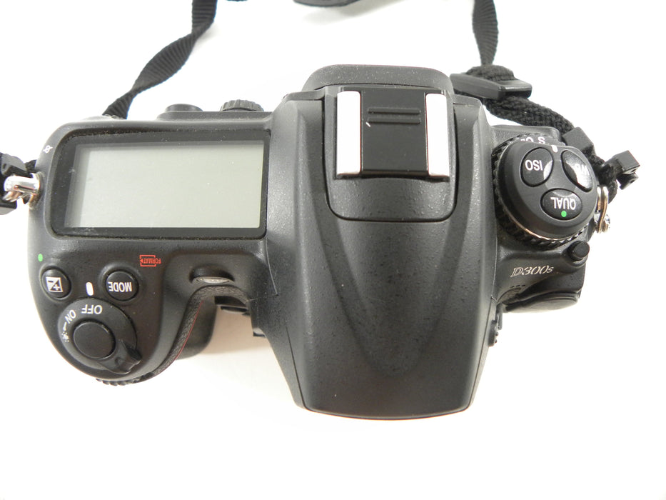 Nikon D300s 12.1mp Digital SLR Body Only Shutter Ct. 10,498