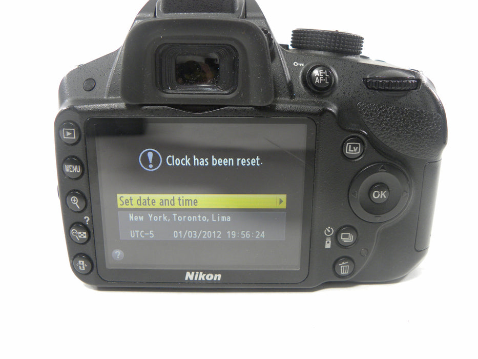 Nikon D3200 24.2mp Digital SLR Body only Shutter Ct. 46,515