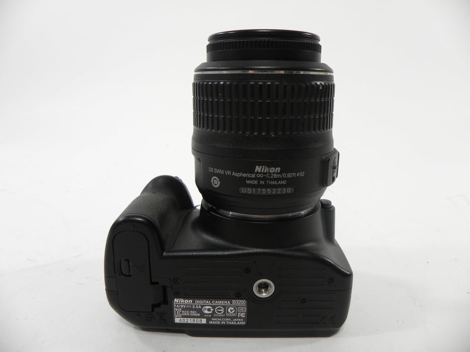 Nikon D3200 24.2mp Digital SLR w/AF-S 18-55 Shutter Ct. 1,474