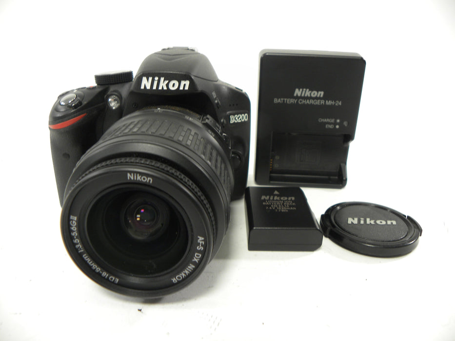 Nikon D3200 24.2mp Digital SLR w/AF-S DX ED 18-55 f3.5-5.6G II