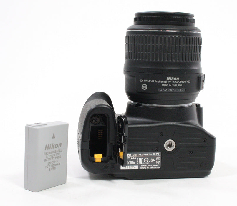 Nikon D3200 Digital SLR with 18-55mm f/3.5-5.6G Lens Shutter Count 355