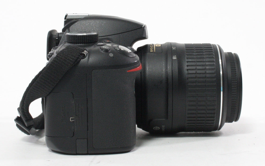 Nikon D3200 with Nikon AF-S 18-55mm f/3.5-5.6 DX VR lens