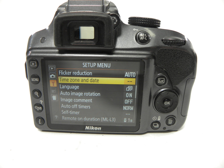 Nikon D3300 24.2mp Digital SLR body only Shutter Ct. 3,636