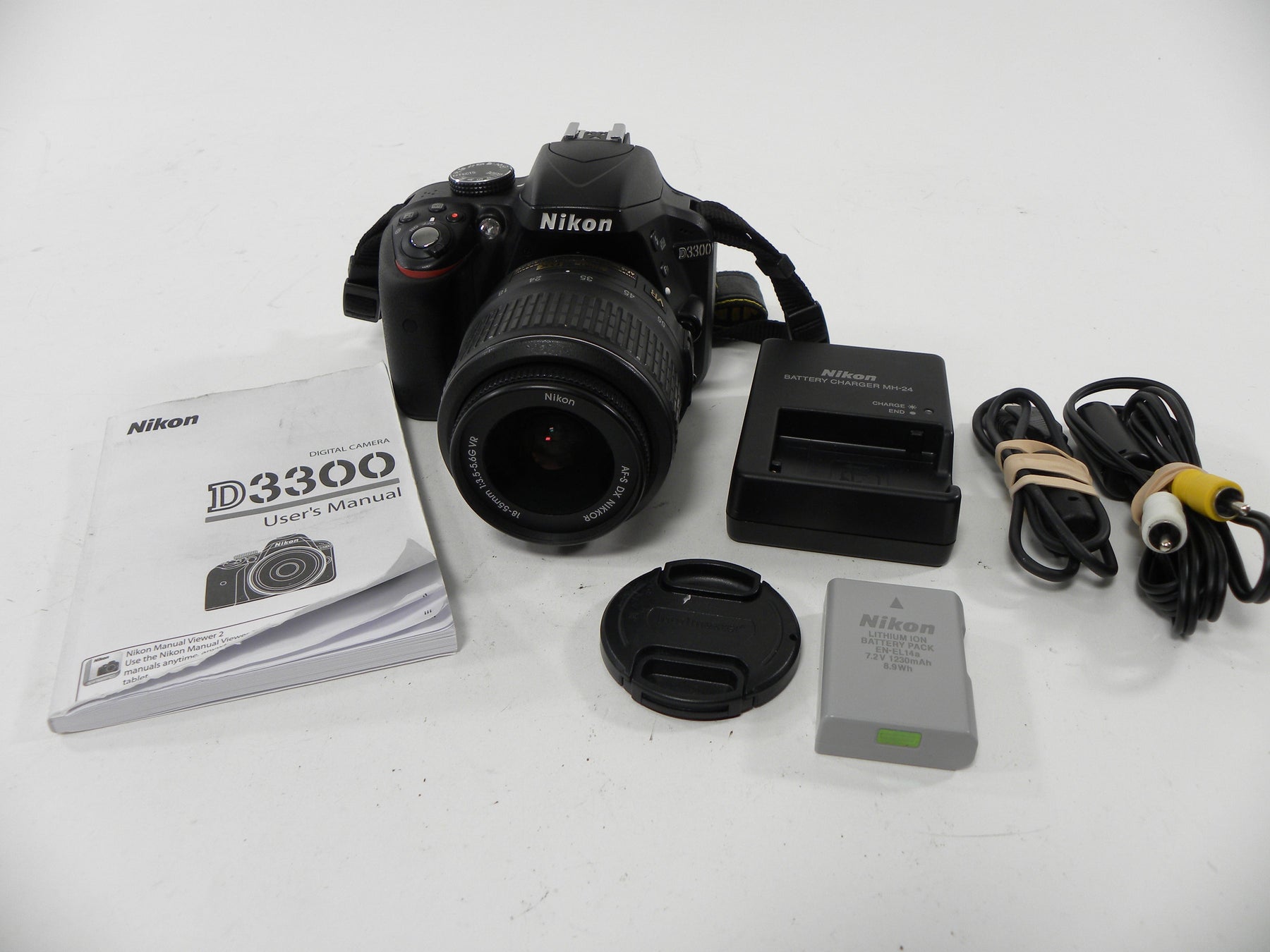 Nikon D3300 24.2mp Digital SLR w/AF-S 18-55 DX VR Shutter Ct. 4,438
