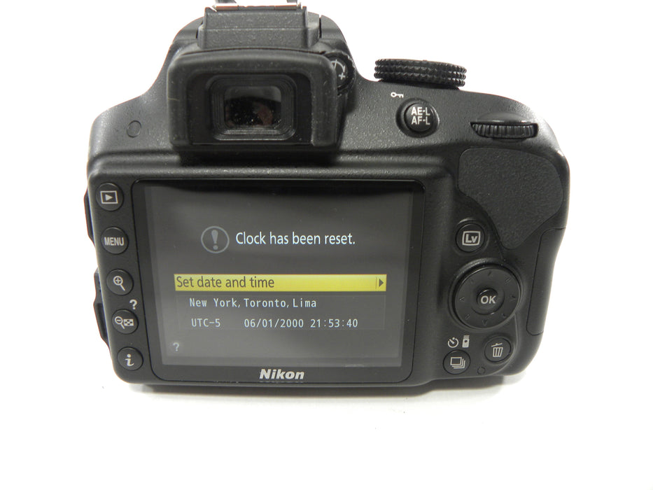 Nikon D3300 24.2mp Digital SLR w/Nikon AF-P 18-55 DX VR Shutter Ct. 1,383