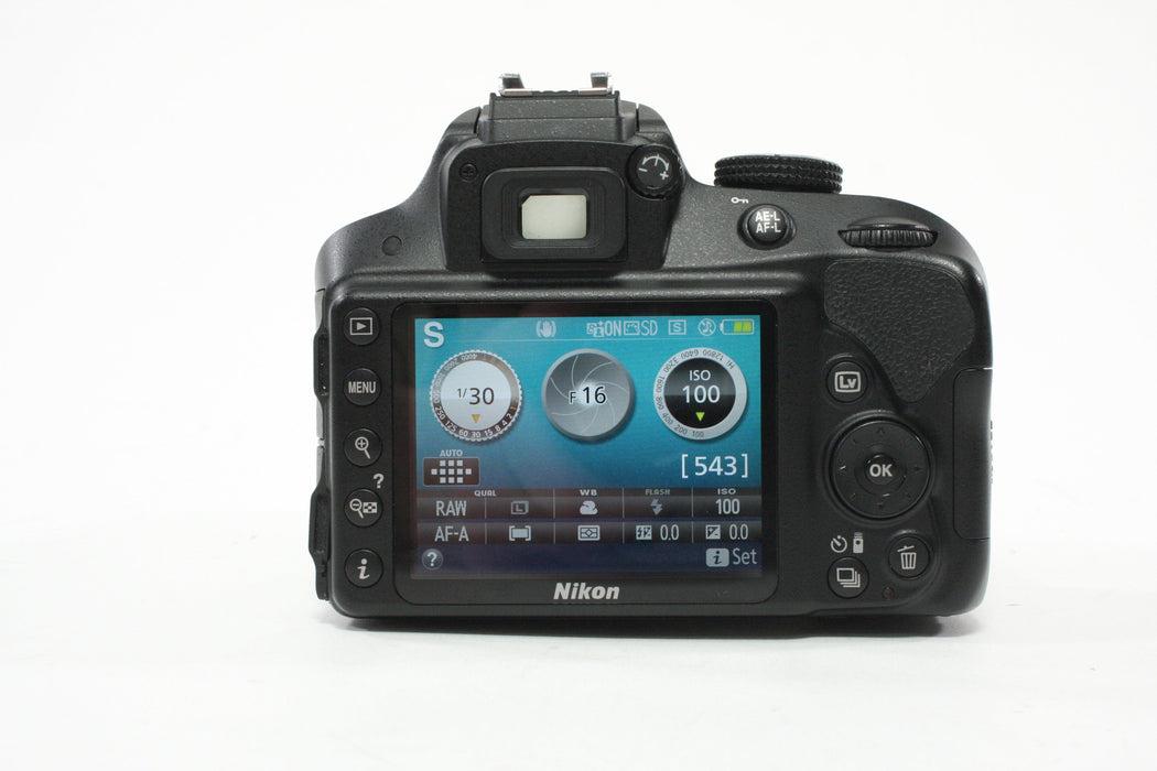 Nikon D3300 DSLR Camera with 18-55mm f/3.5-5.6G II VR DX AF-S Lens with a Shutter Count of 5,244
