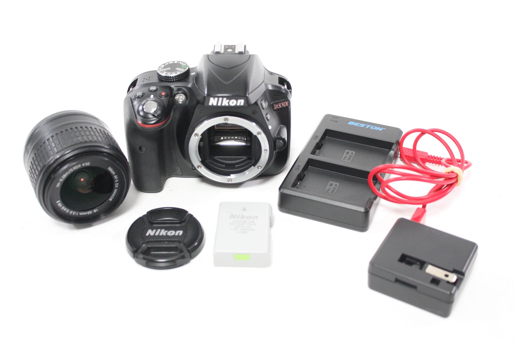 Nikon D3300 DSLR Camera with Nikon 18-55mm f/3.5-5.6G II DX VR Lens with Shutter Count 15,706