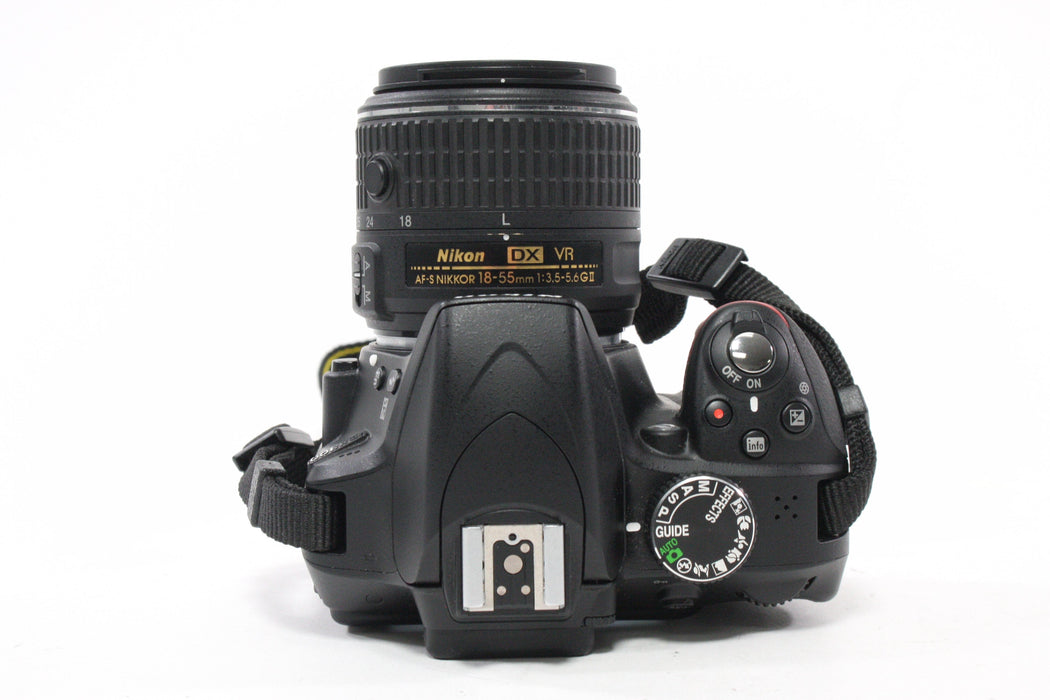 Nikon D3300 DSLR with 18-55mm f/3.5-5.6 II AF-S Lens Shutter Count 565