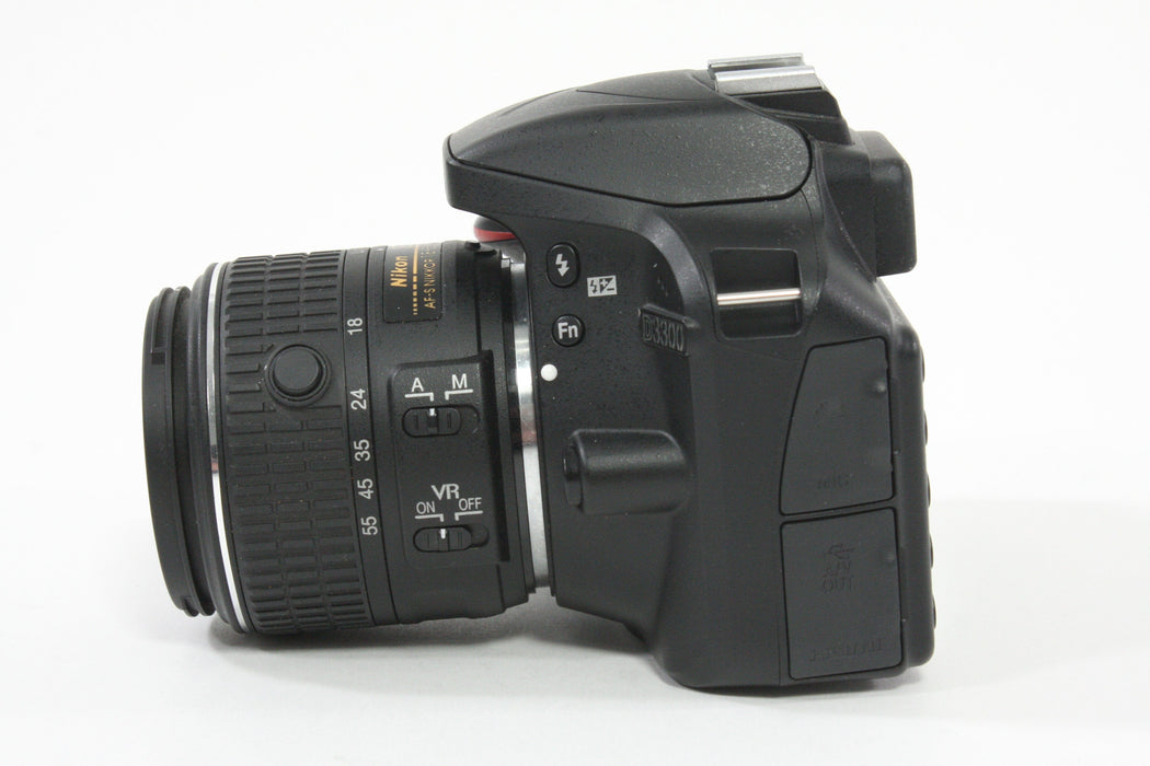 Nikon D3300 with 18-55mm f/3.5-5.6 VR GII DX Lens - Shutter Count 582