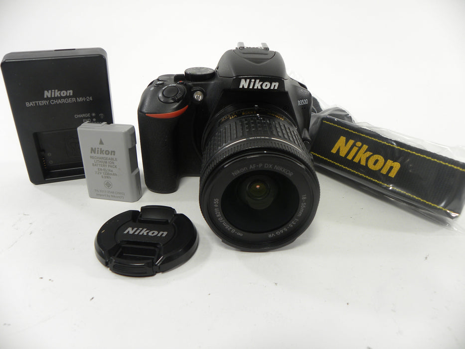 Nikon D3500 24.2mp Digital SLR w/AF-P Nikkor DX VR 18-55 Shutter Ct. 6,786