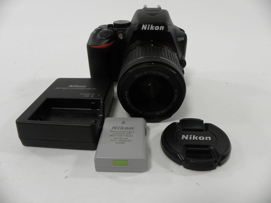 Nikon D3500 24.2mp Digital SLR w/Nikkor Af-P DX VR 18-55 Shutter Ct. 988