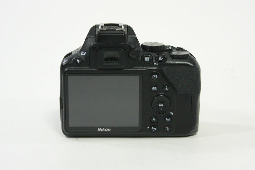 Nikon D3500 Digital SLR Camera w 18-55mm f3.5-5.6 G AF-P DX VR Lens SC 15,988