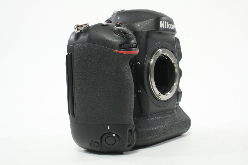 Nikon D4 DSLR Camera Body with Shutter Count 56,084