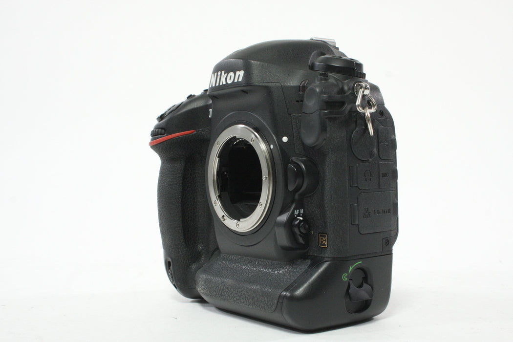 Nikon D4 DSLR Camera Body with Shutter Count 56,084
