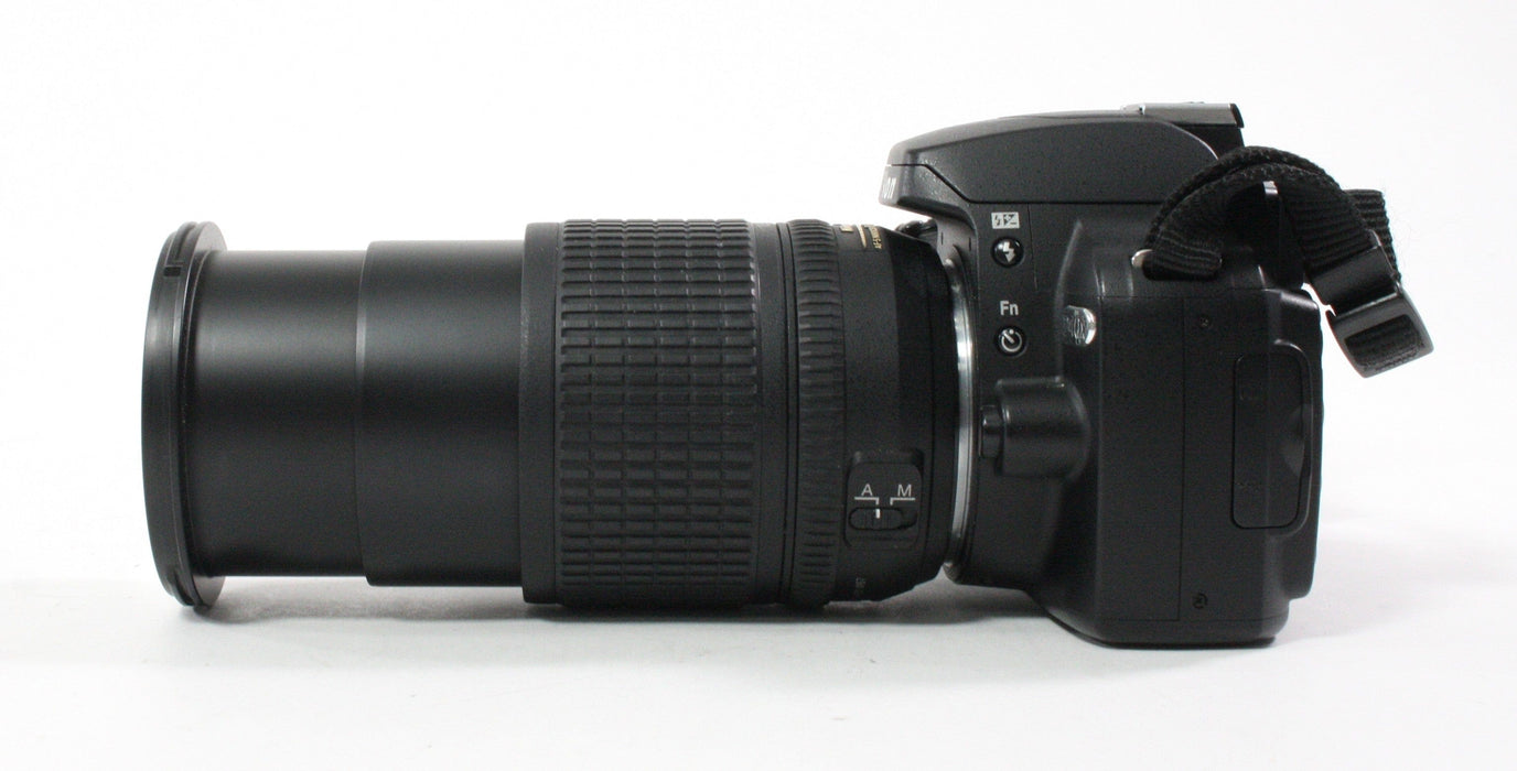 Nikon D40X Digital SLR Camera with 18-135mm f/3.5-5.6G w Shutter Count 23,048