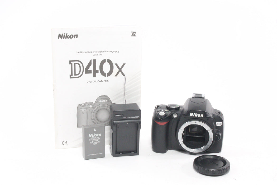 Nikon D40X DSLR Camera Body with Shutter Count 21,714