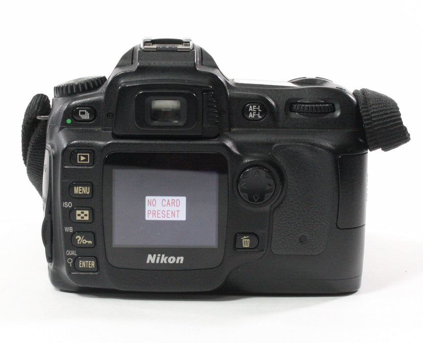Nikon D50 with Nikon 18-55mm f/3.5-5.6 G ED DX SUM-ED Lens