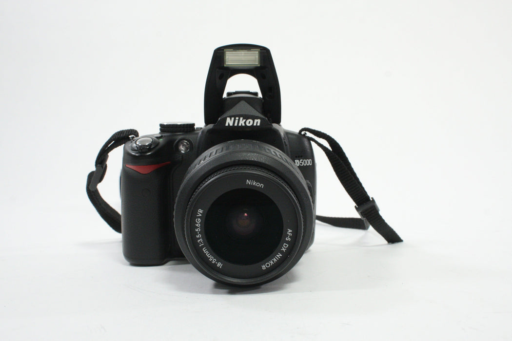 Nikon D5000 DSLR Camera with 18-55mm f/3.5-5.6 G DX VR Lens