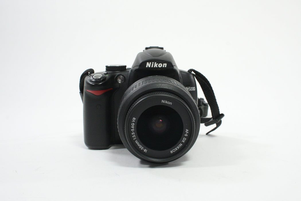 Nikon D5000 DSLR Camera with 18-55mm f/3.5-5.6 G DX VR Lens