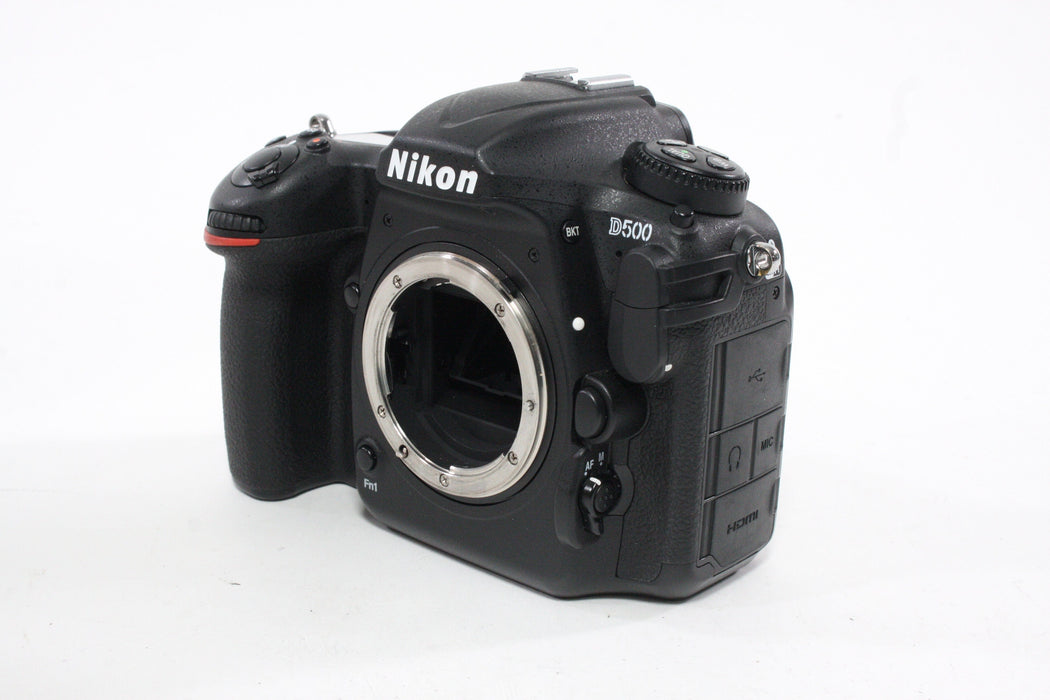 Nikon D5000 DSLR Camera with 18-55mm f/3.5-5.6 G VR Kit Lens Shutter Count 5,529