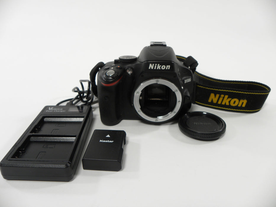 Nikon D5100 16.2mp Digital SLR Body Only Shutter Ct. 8,391